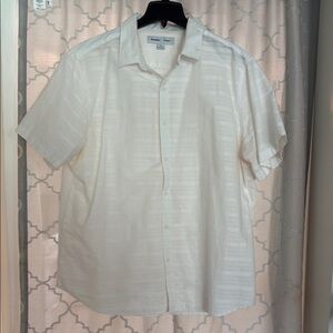 Old Navy White Casual Button Down Shirt